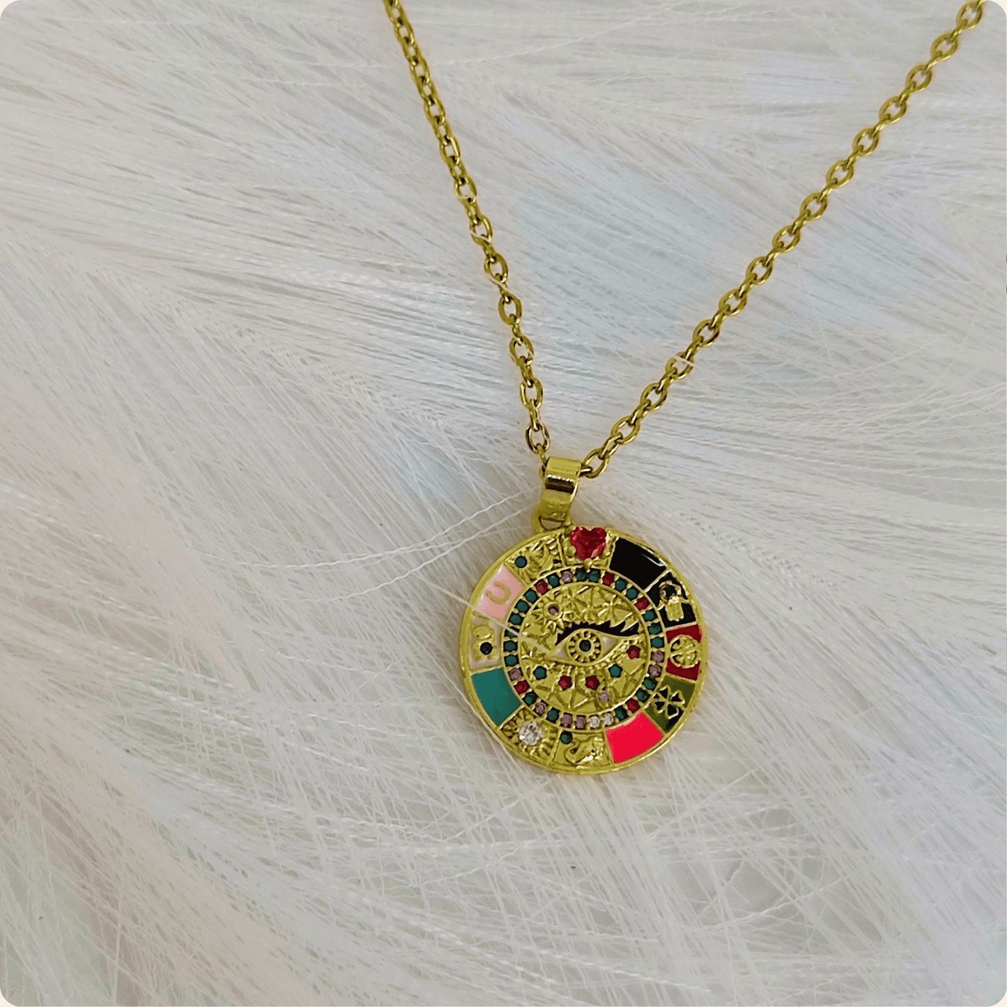 Protección y Sabiduría Eterna Collar con Colgante Ojo de Horus Chapado en oro 18k