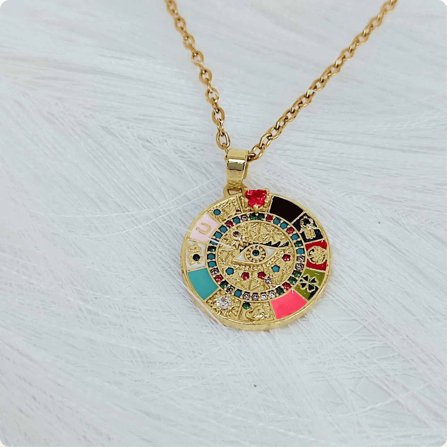 Protección y Sabiduría Eterna Collar con Colgante Ojo de Horus Chapado en oro 18k