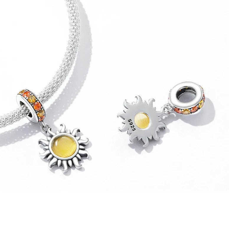 Charm Sol Amarillo de Plata S925 – Brilla con la Energía del Sol